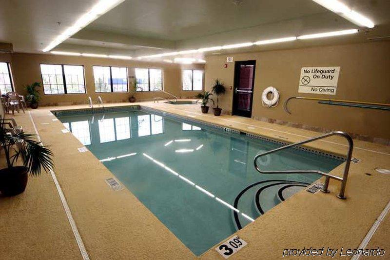 Hampton & Cruces I-25 Hotel 3*