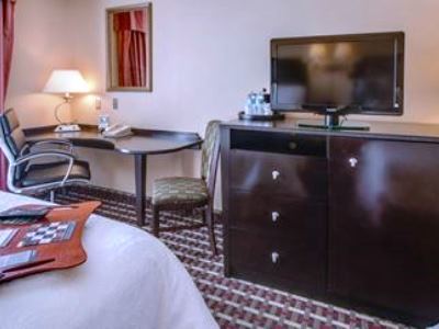Hotel Hampton & Cruces I-25 3*